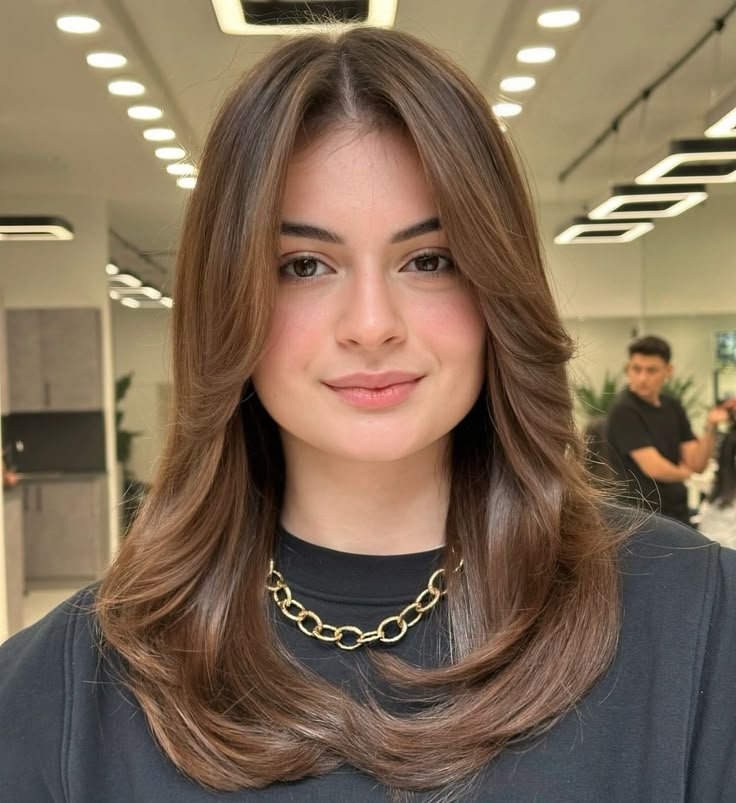15 Trendy Haircuts for Fine Hair